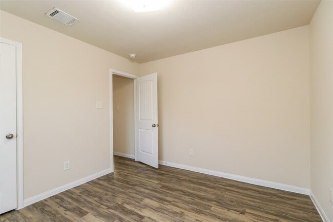 Building Photo - 21503 S Werrington Way