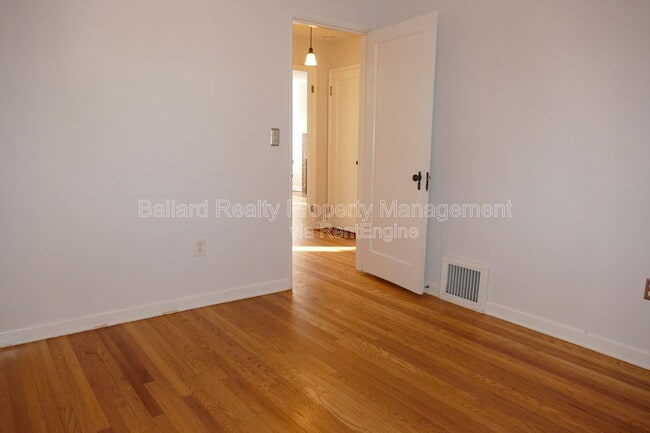 Building Photo - 7348 10th Ave NW