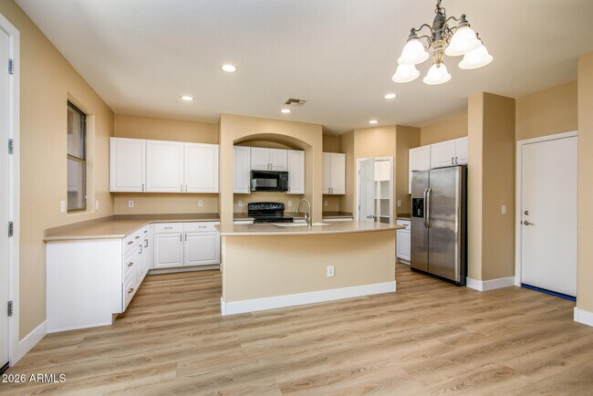 Building Photo - 41615 W Chimayo Ct