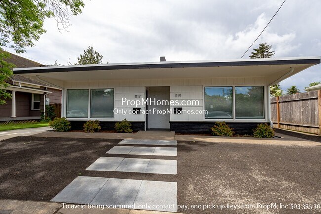 Primary Photo - Well-Designed 1-Bedroom Duplex in Vibrant ...
