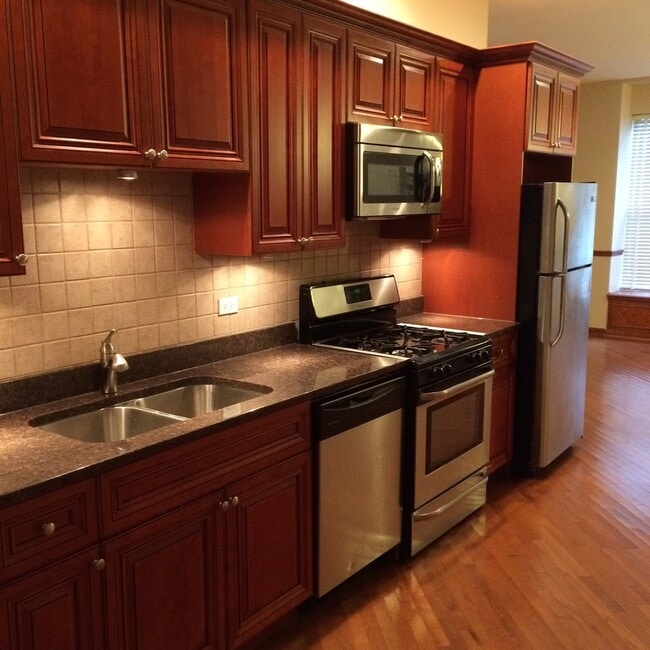 Building Photo - 1507 Taylor