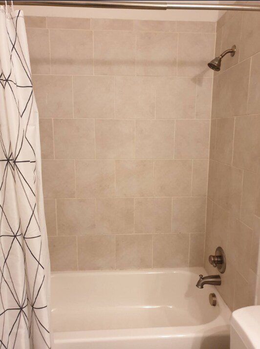 Building Photo - 7 S Stafford Ave