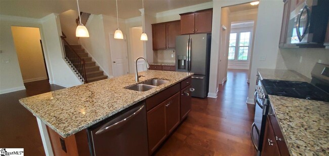 Building Photo - 225 Granito Dr