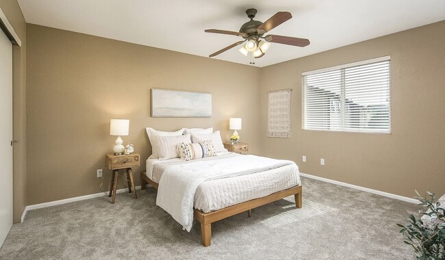 Building Photo - 282 Smith Cir