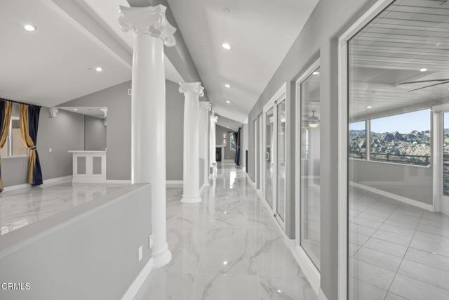 Building Photo - 40 Saddlebow Rd