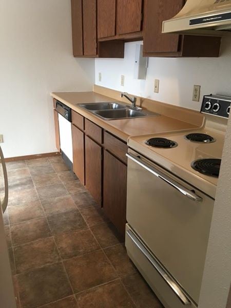 Building Photo - South Forks II Apartments