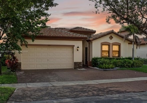 Building Photo - 3616 SE 2nd Dr