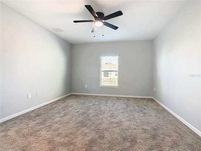 Building Photo - 1033 Holden Wy