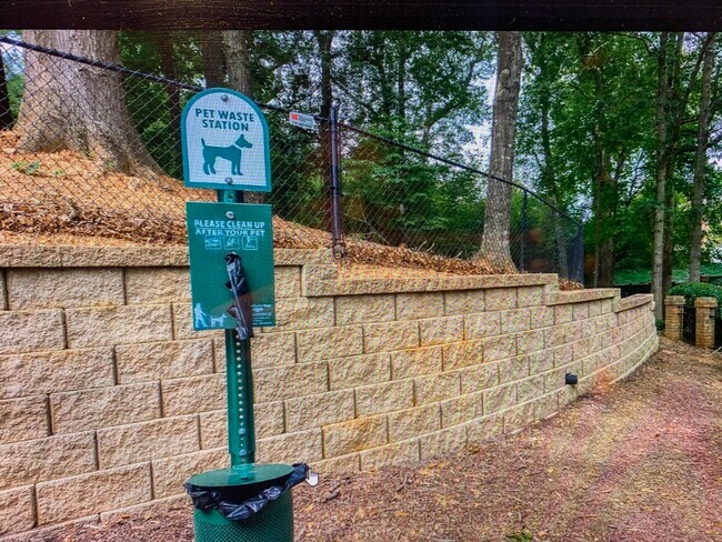 Building Photo - 524 Warm Springs Cir