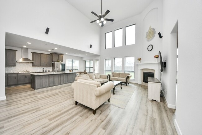 Building Photo - 2035 Taylor Marie Trl