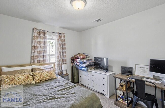 Building Photo - 1052 Grayson Ave