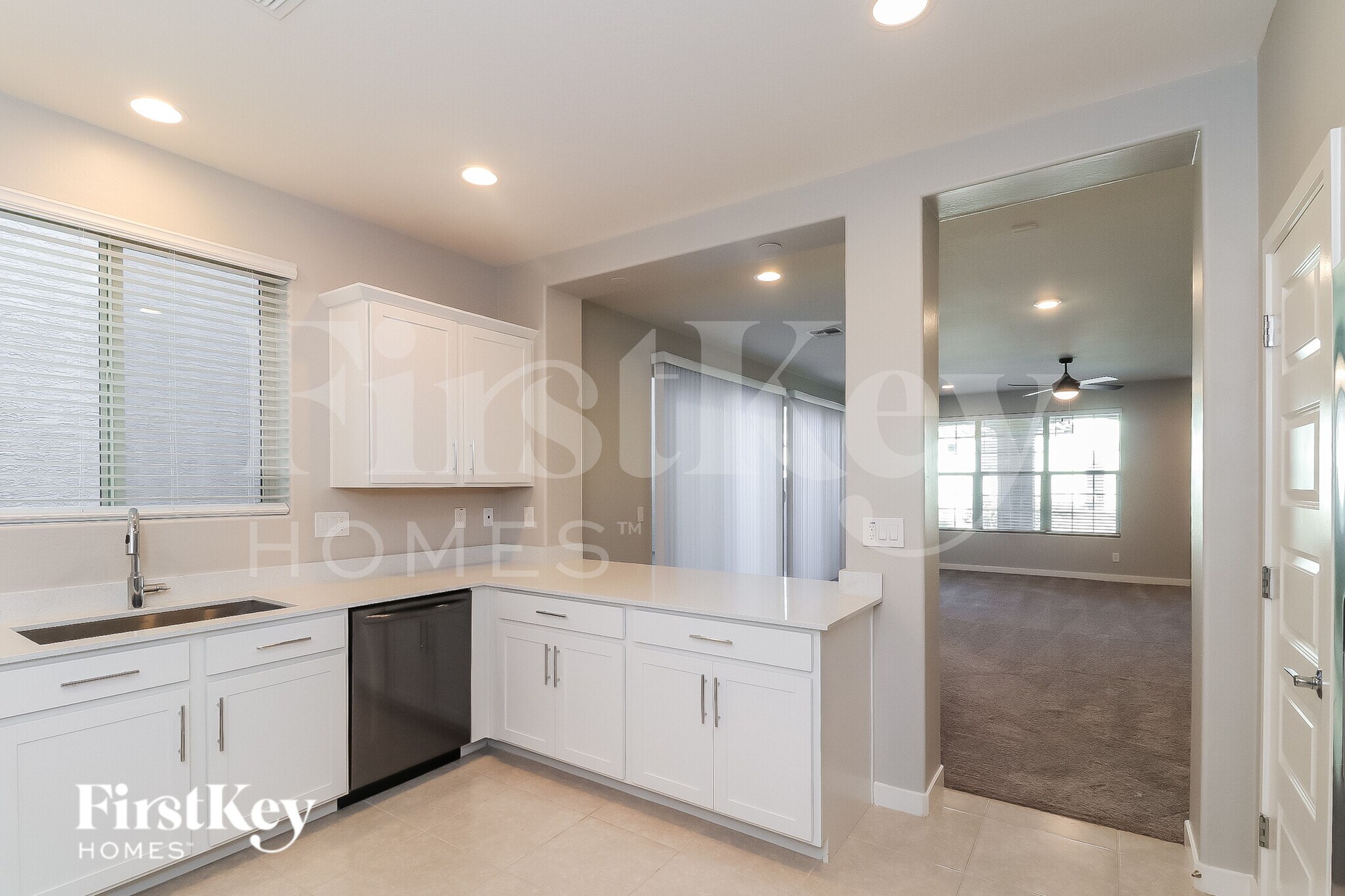 Building Photo - 2927 N Athena