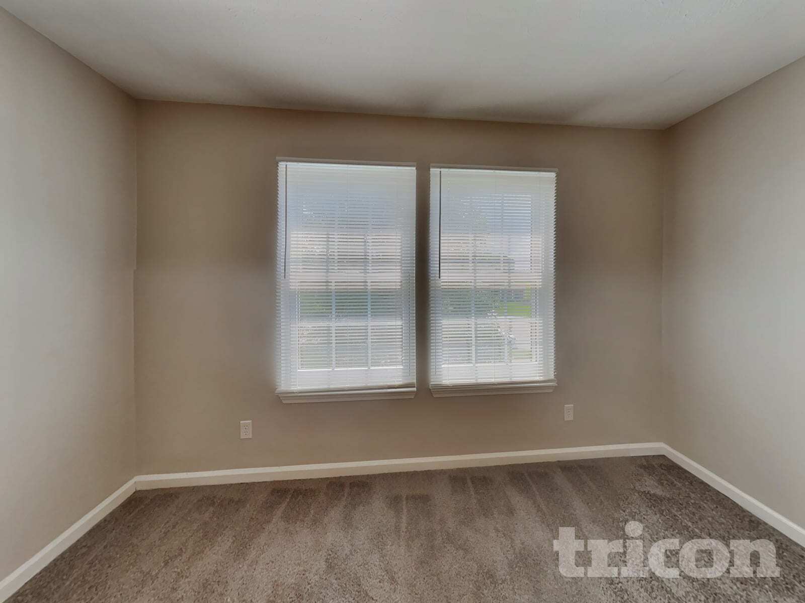 Building Photo - 7538 Mather Ln