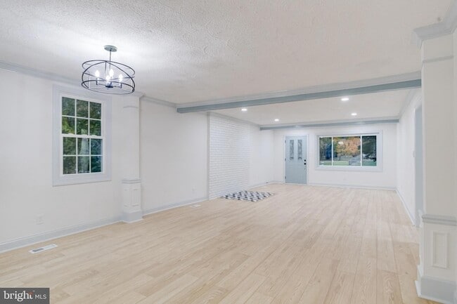 Building Photo - 5717 Station Rd