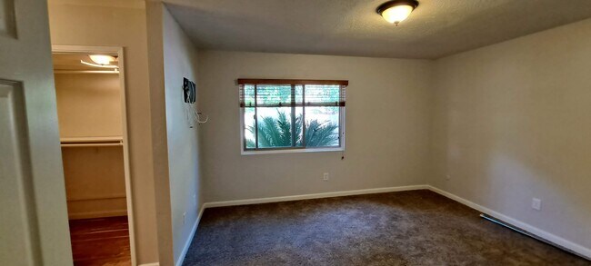 Bedroom #4 (master) - 5966 Quiet Slope Dr