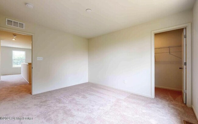 Building Photo - 7618 Fair Ln