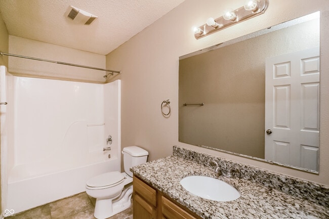 Building Photo - 1903 Windy Hl Ln