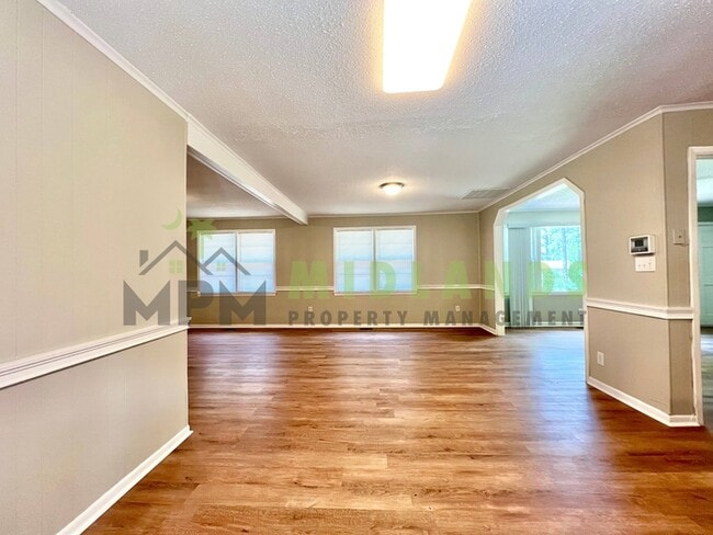 Building Photo - 202 Partridge Dr