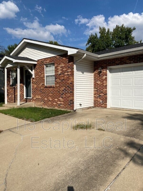 Building Photo - 529 Wood Thrush St