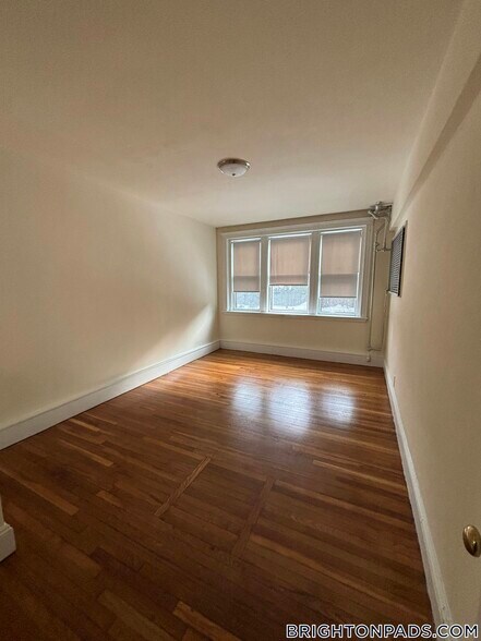 Building Photo - 5 Lothian Rd