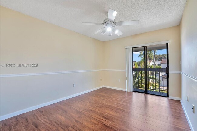 Building Photo - 1301 SW 124th Ct