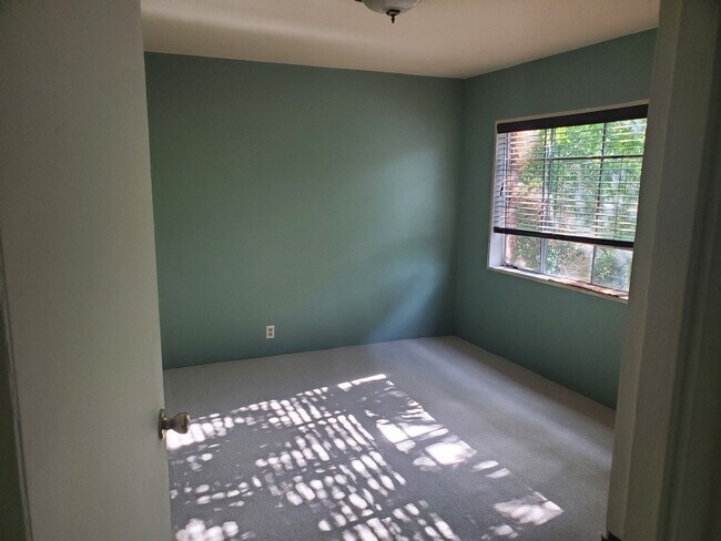 2nd Bedroom 1 - 1154 Briarcliff Rd NE
