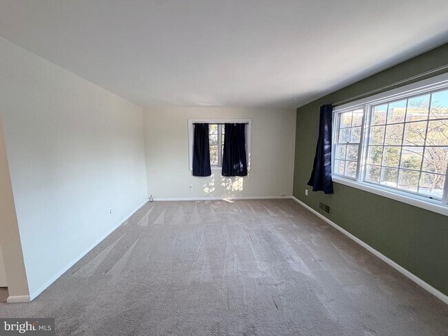 Building Photo - 4207 15th St N