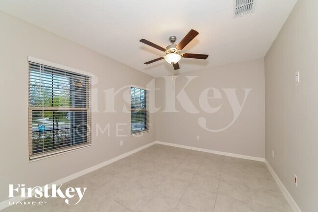 Building Photo - 806 Timeless Moss Dr