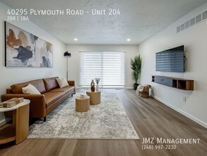 Building Photo - 40295 Plymouth Rd