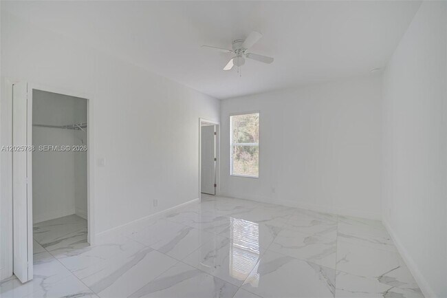 Building Photo - 3306 56th St W