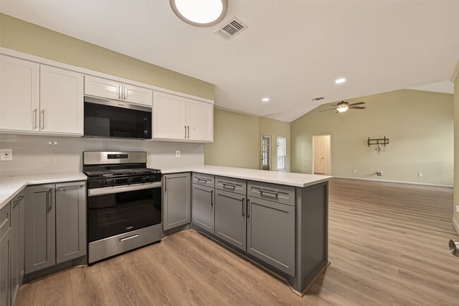 Building Photo - 4014 Sweet Gum Trail