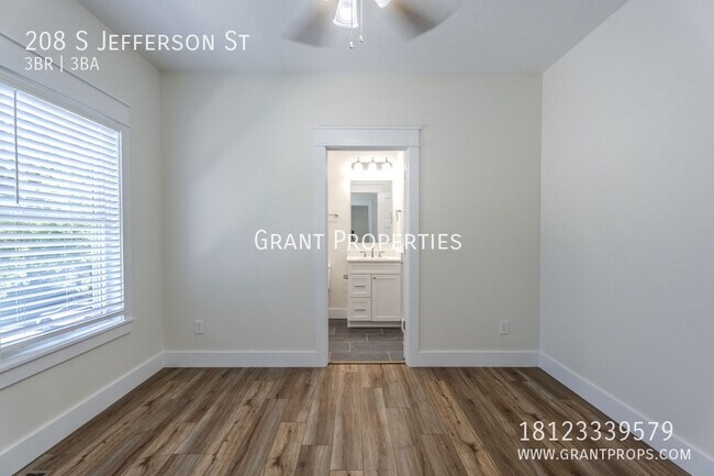 Building Photo - 208 S Jefferson St