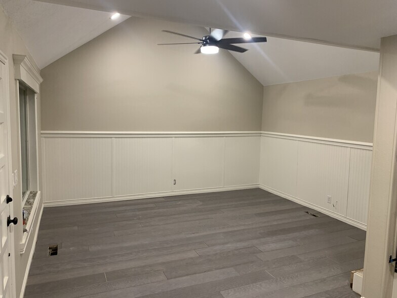 Building Photo - 3445 130 W