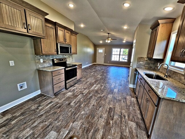 Primary Photo - HOUSE for RENT Hartselle 3BR Built 2024