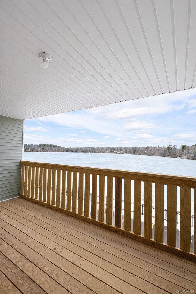 Building Photo - 1140 NY-52