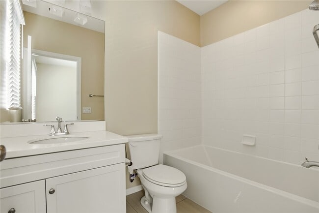 Building Photo - 55 Jade Flower