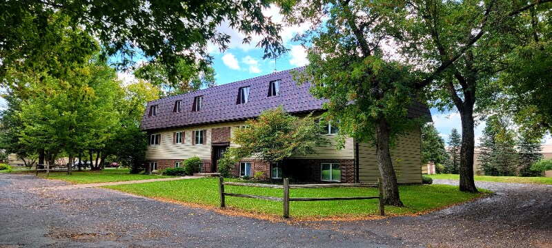 Building Photo - 190 Sawmill Ln