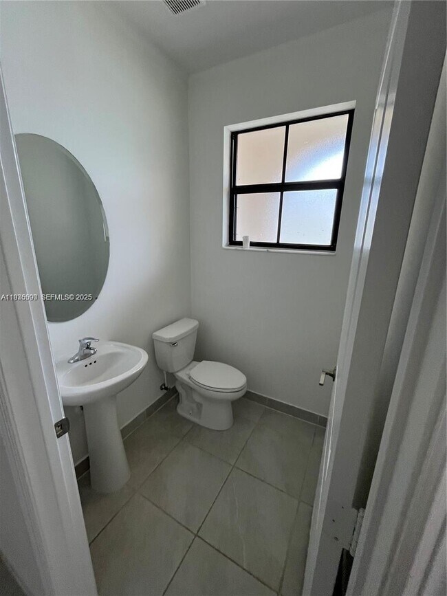 Building Photo - 10008 SW 228th Terrace