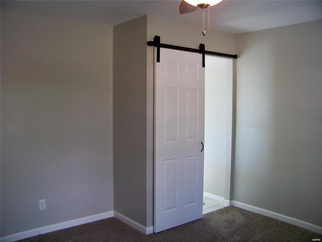 Building Photo - 4828 Danebury Dr
