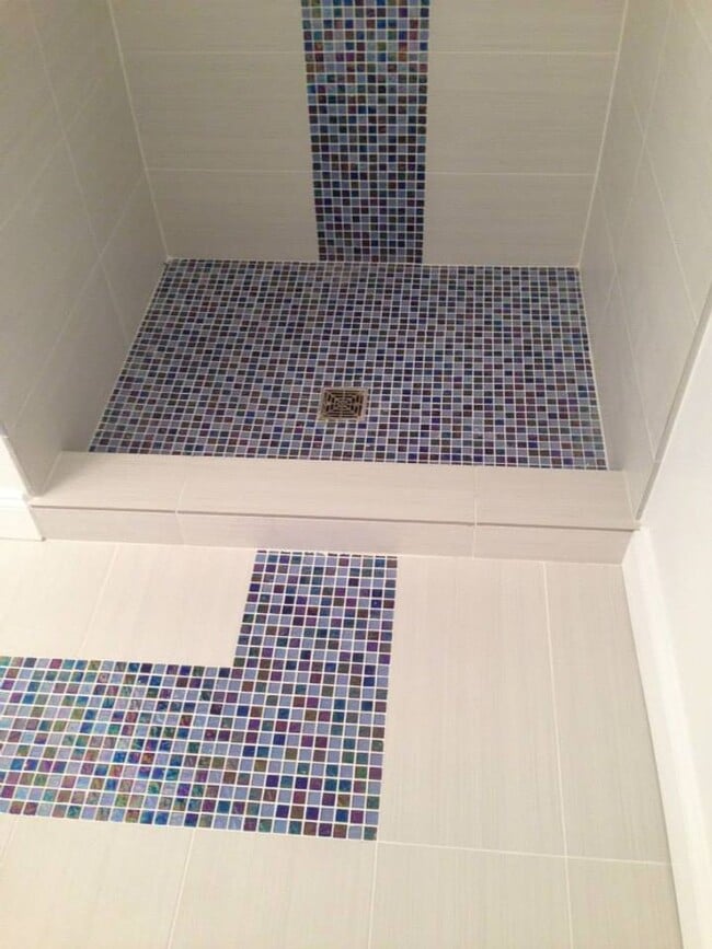 Building Photo - New Renovation - South Side Flats