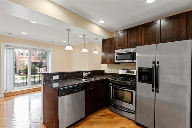 Building Photo - 4010 N Central Park Ave