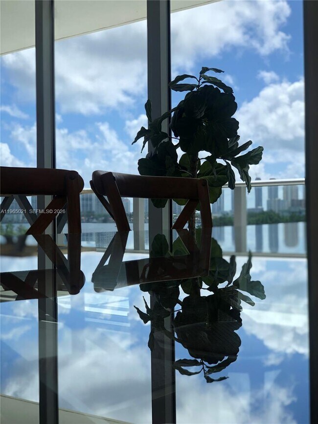 Building Photo - 16385 Biscayne Blvd