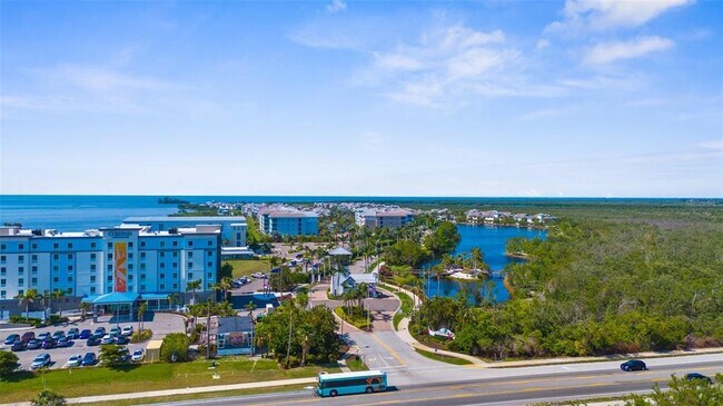 Building Photo - 395 Aruba Cir