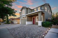 Building Photo - 619 Bridgeford Dr