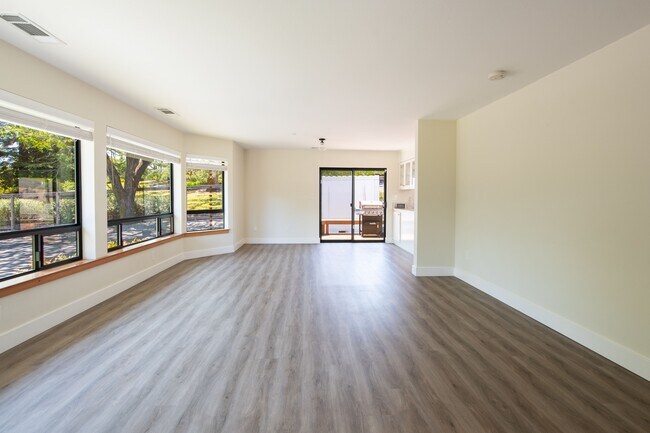 Building Photo - 3617 Williams Rd