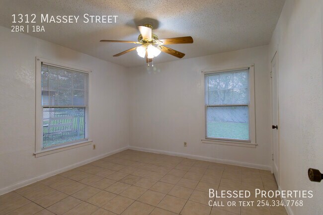 Building Photo - 1312 Massey St