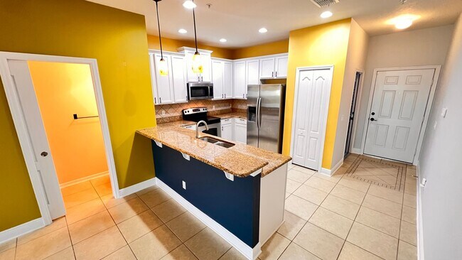 Building Photo - Elegant 3-Bedroom Home with Modern Comforts in the Reserve at Meadow, Ocoee! WASHER AND DRYER INC...