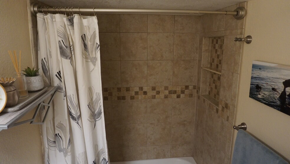 Bathroom 2 - 200 E Southern Ave