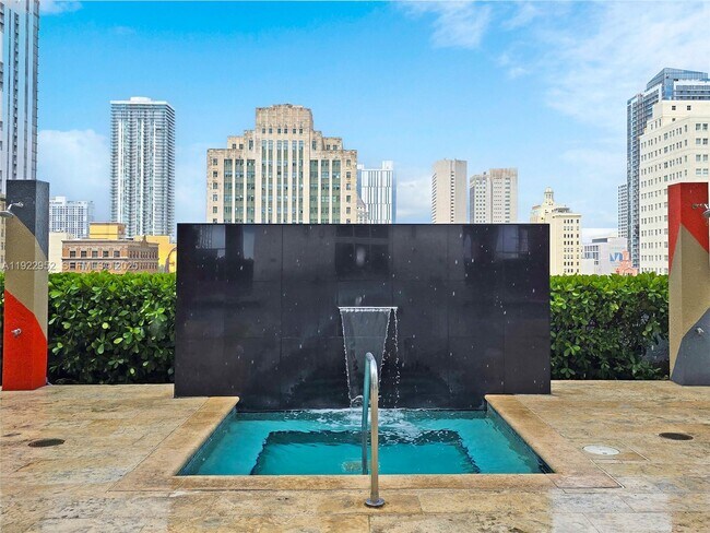 Building Photo - 50 Biscayne Blvd