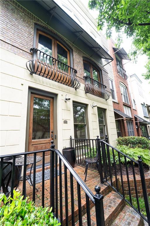 Building Photo - 1219 Mecaslin St NW